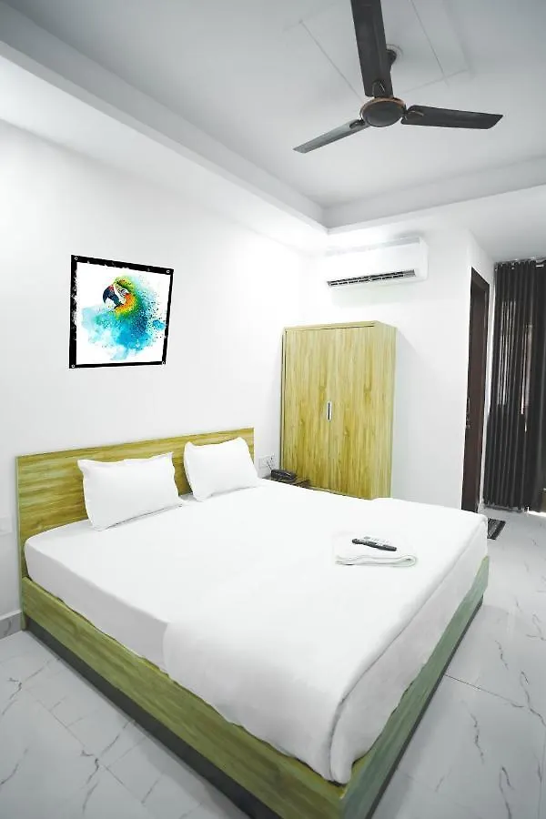 Hotel Silver Crown - Dwarka Sector 23 New Delhi